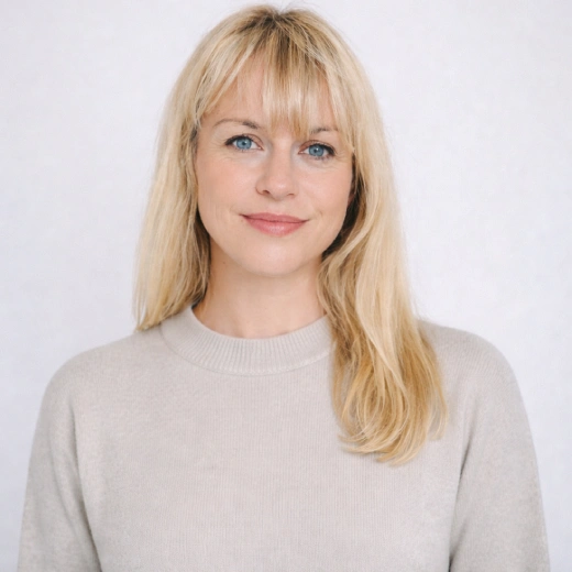 Grafikdesignerin und Art Directorin Anabell Clennon erstellt modernes Webdesign und Corporate Identity für Kfz-Werkstätten